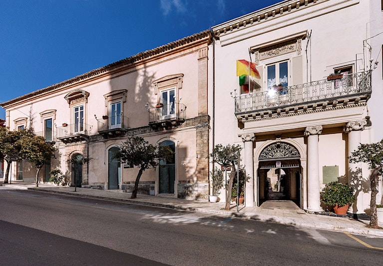 Antica Badia Relais 74/79