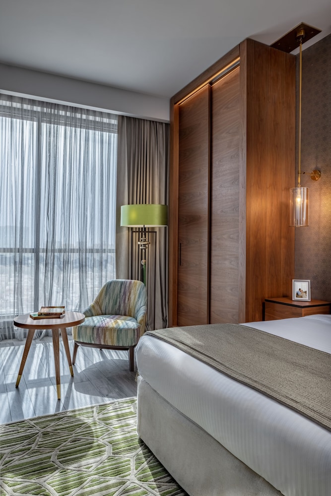 فندق اسكوت كورنيش الخبر(Ascott Corniche Al Khobar) 22/64