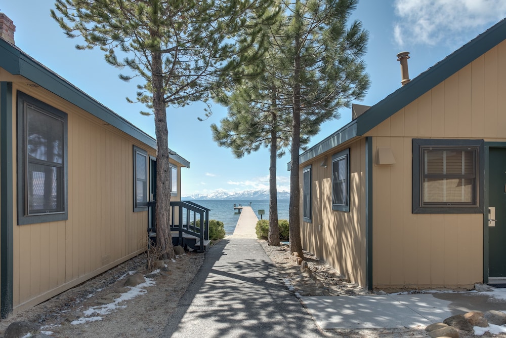 Franciscan Lakeside Lodge 56/73