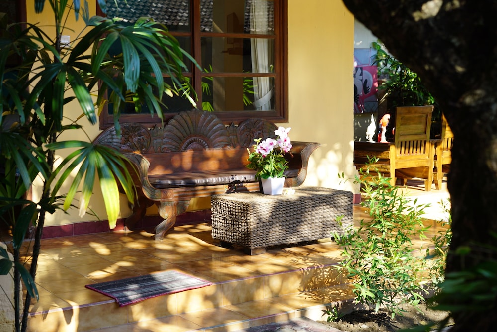 Mangga Bungalow 3/40