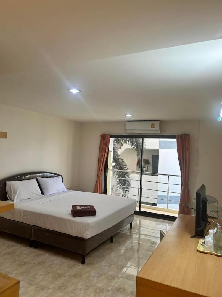 Pearl Place Hotel 20/48