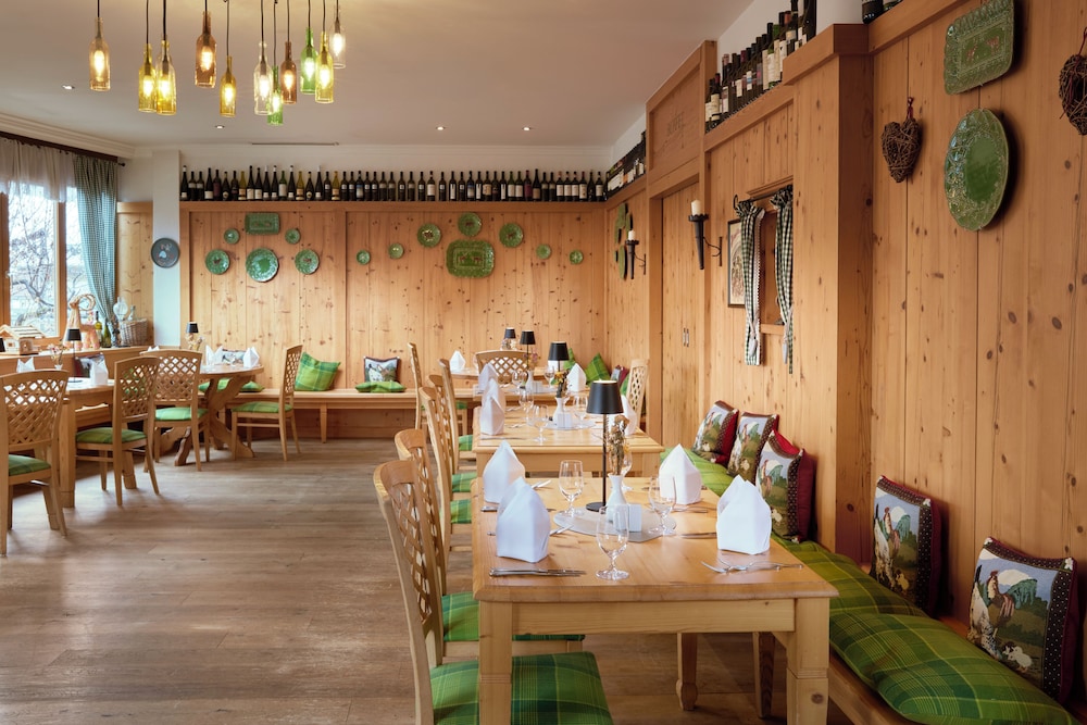 Das Alpenhaus Kaprun 56/75