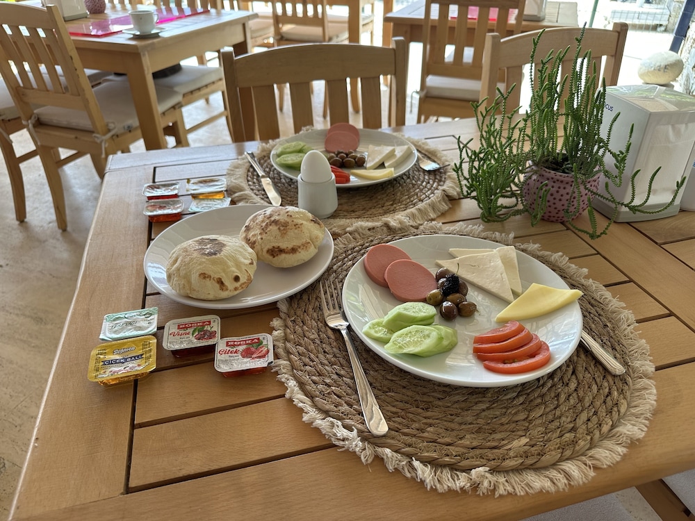 Naturella Hotel 68/82