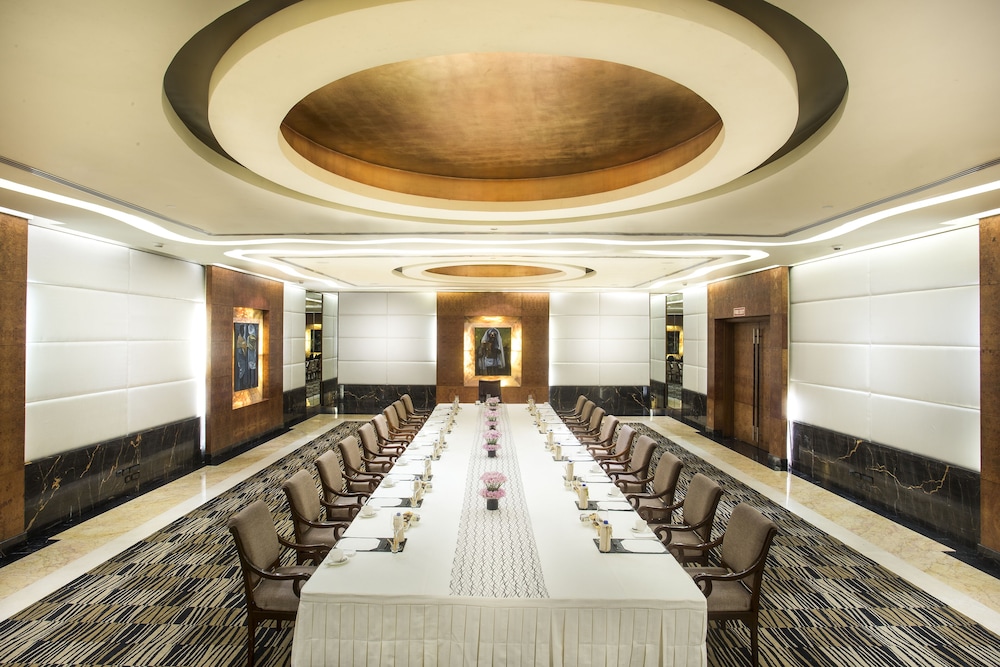TAJ KRISHNA 71/84