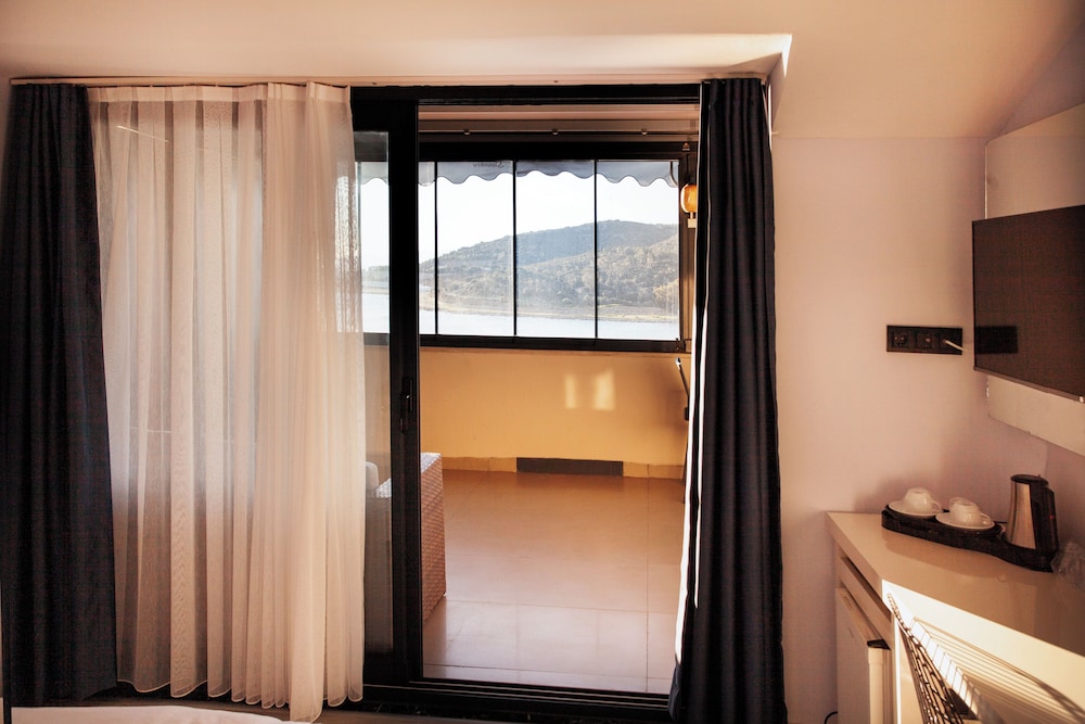 Datca Sapphire Hotel 50/50