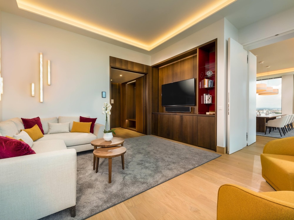 Movenpick Hotel Basel 48/70
