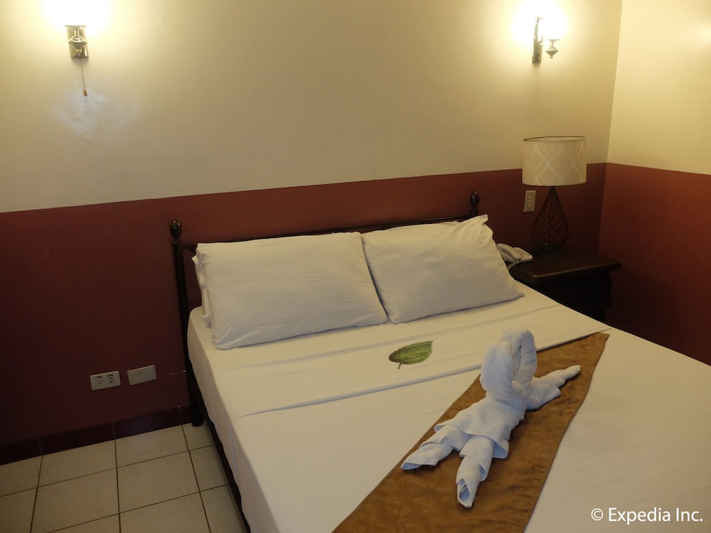 Dm Residente Hotel 31/50