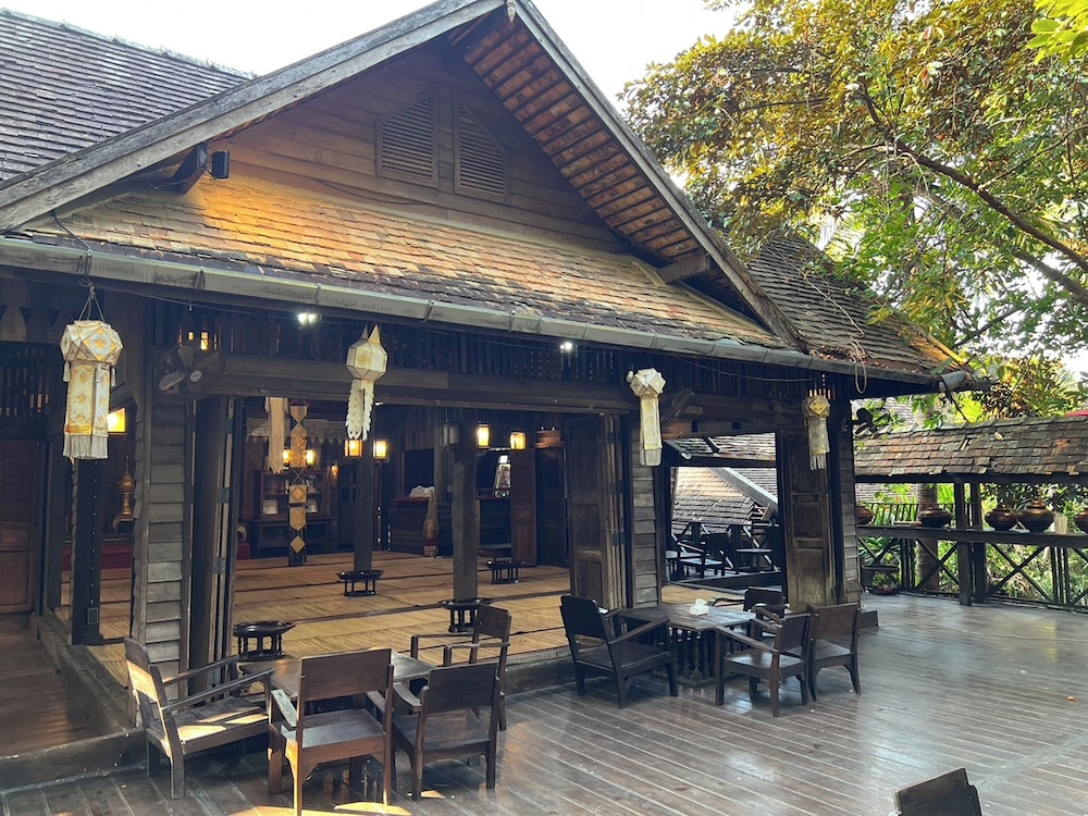 Monfai Culture House 30/50