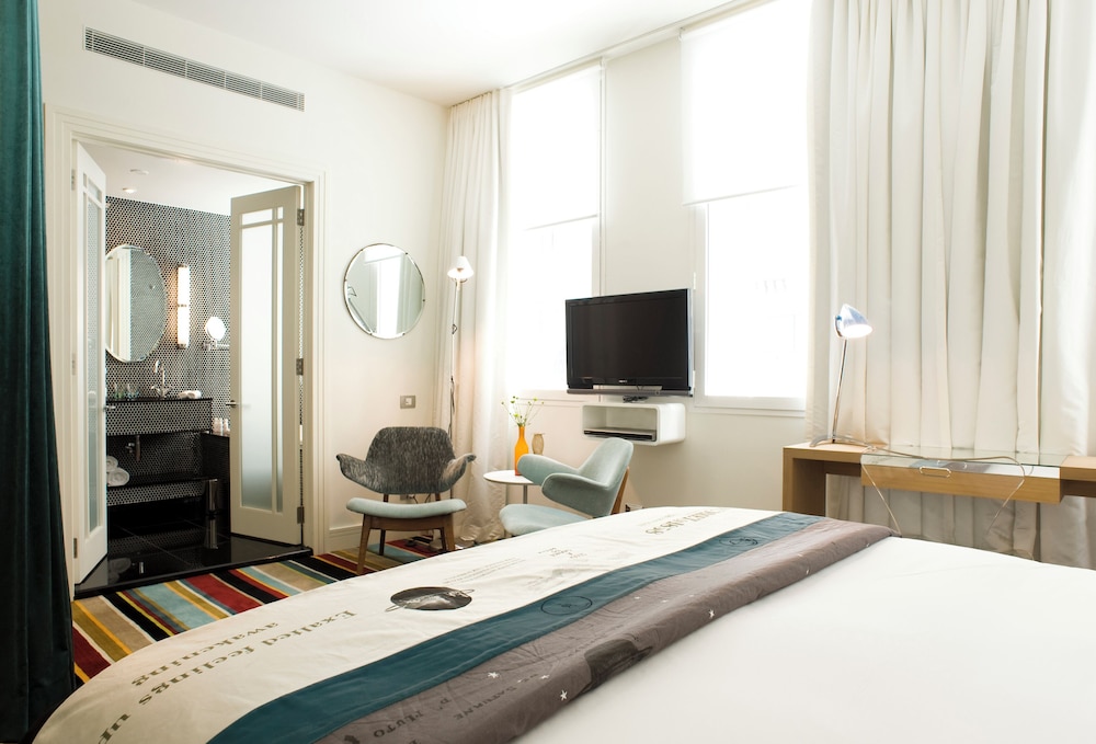 Hotel DeBrett 22/67
