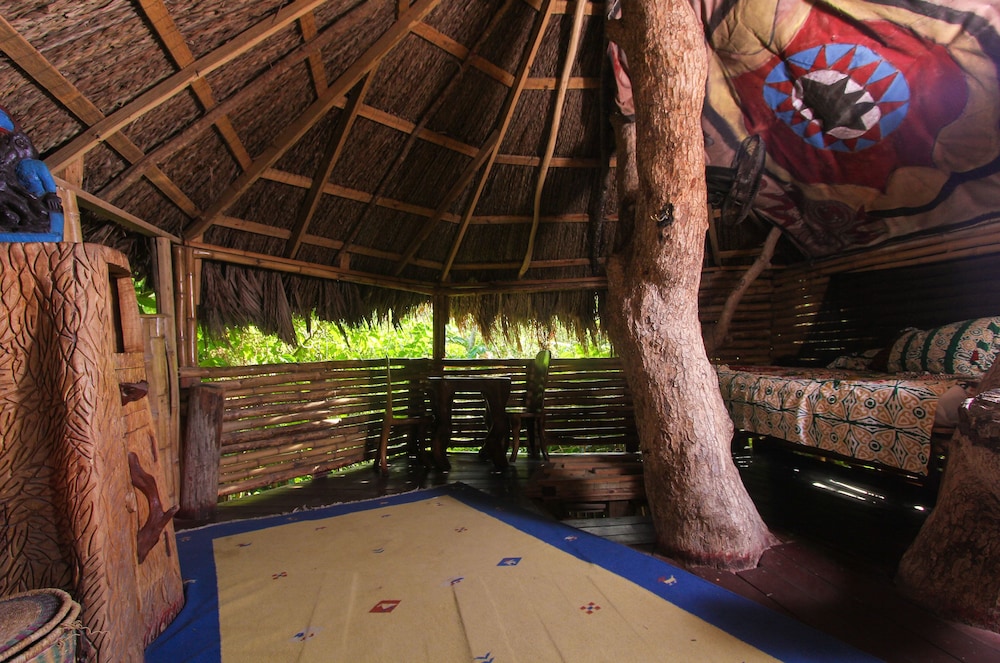 Great Huts 22/50