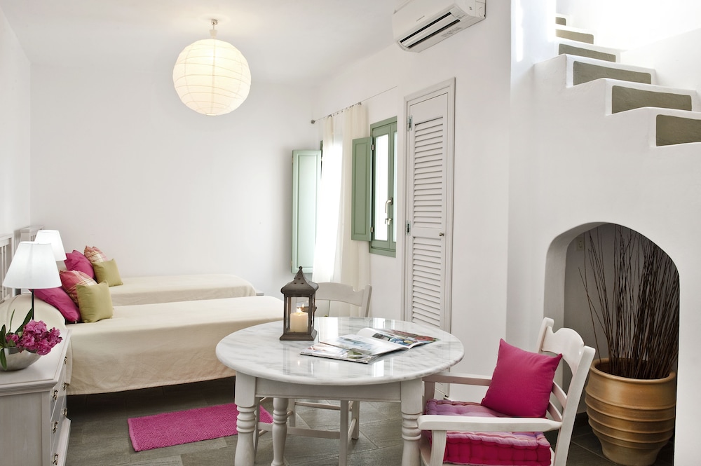 Aura Marina Apartments 22/50