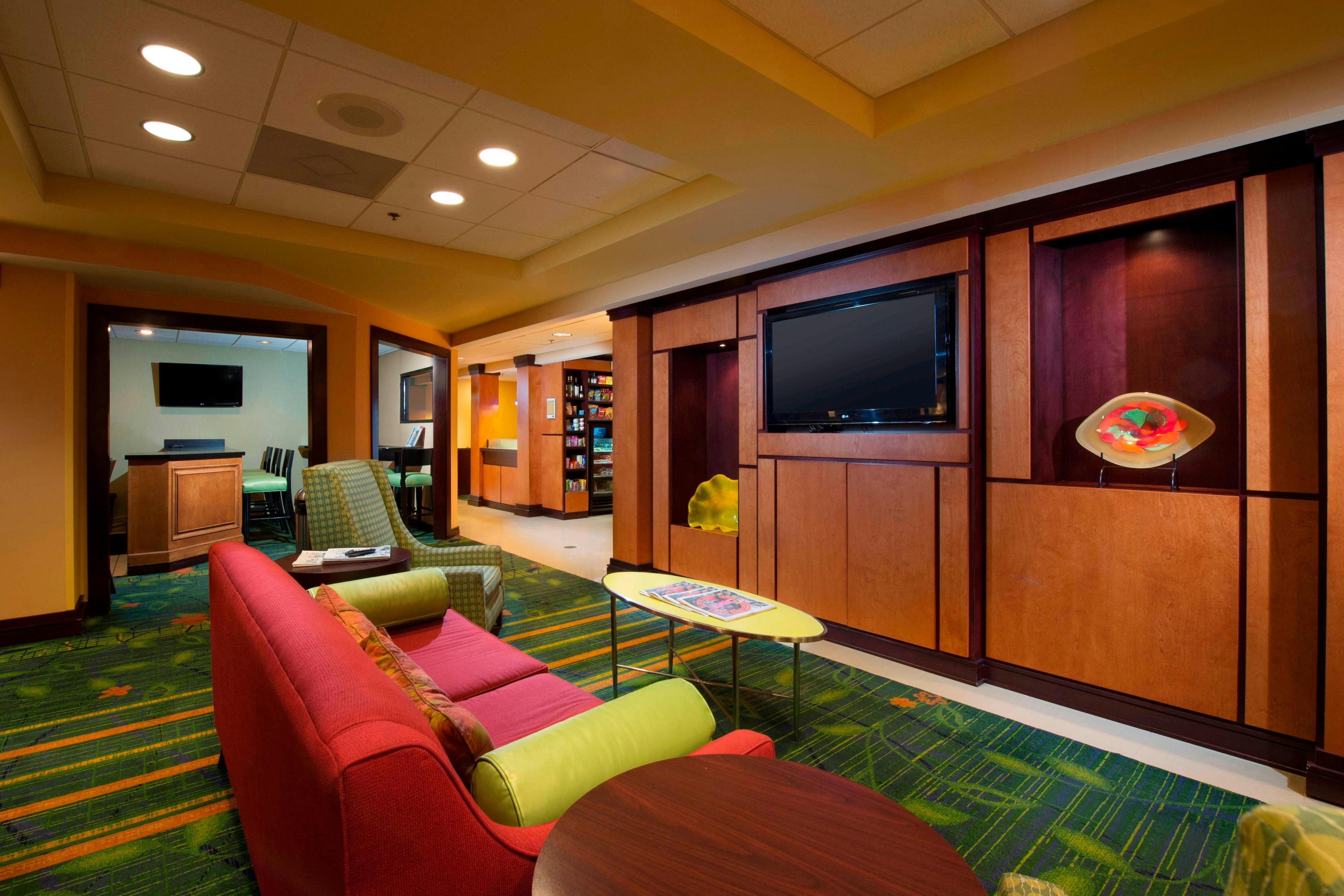 Fairfield Inn Suites Charleston Airport Convention Center 37/45