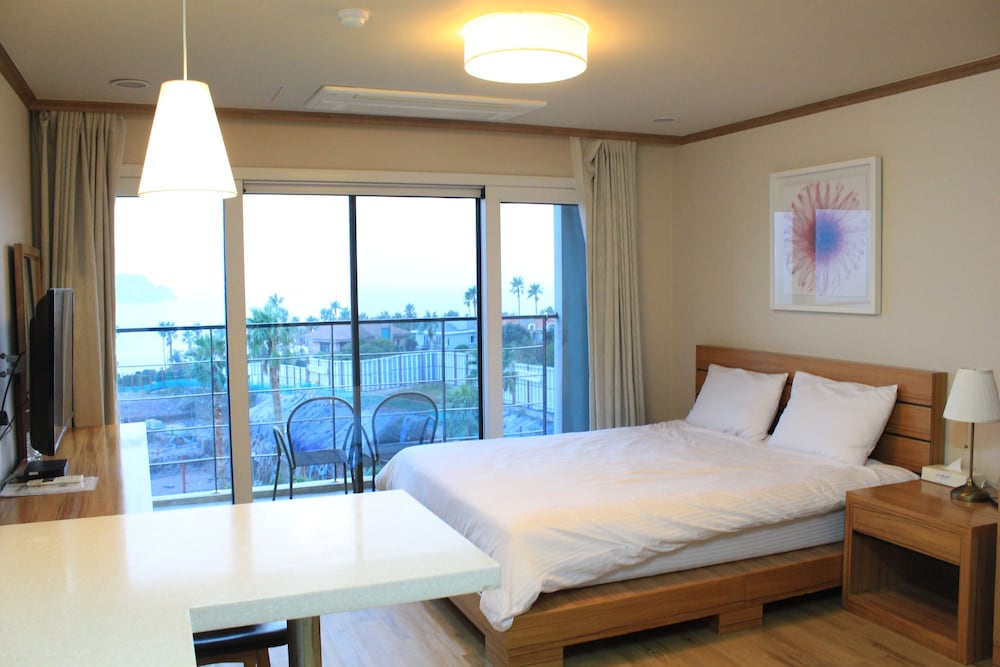 Dombe Resort 30/77