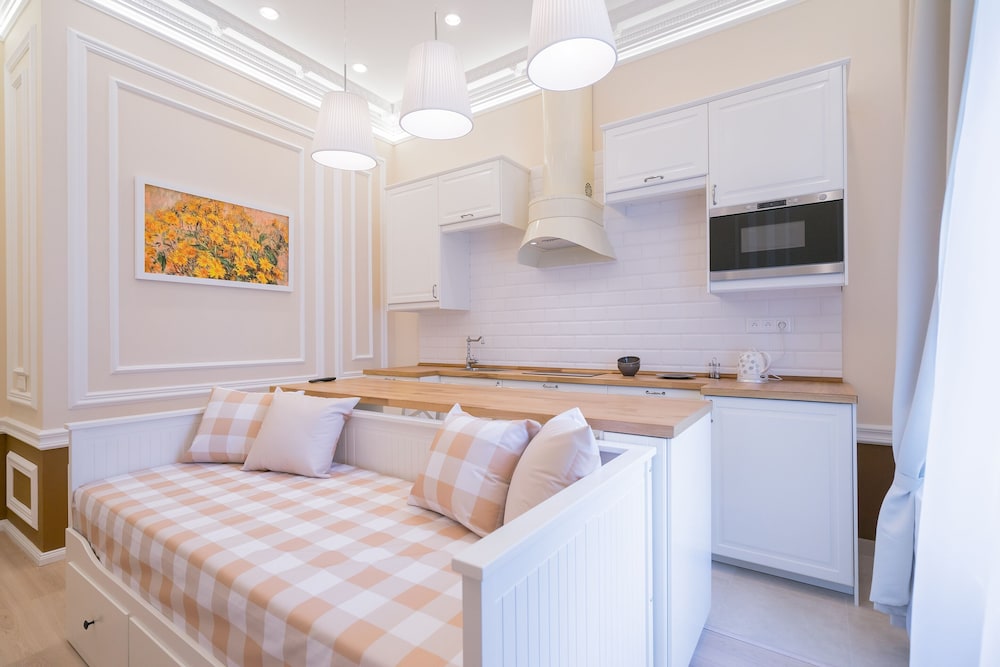 Revelton Suites 27/71