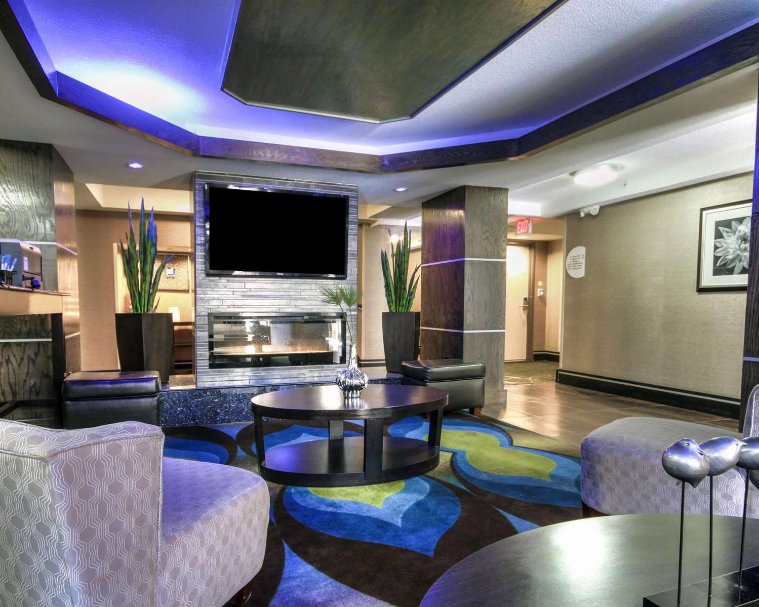 Comfort Inn & Suites El Paso I-10 Airport Area 24/45