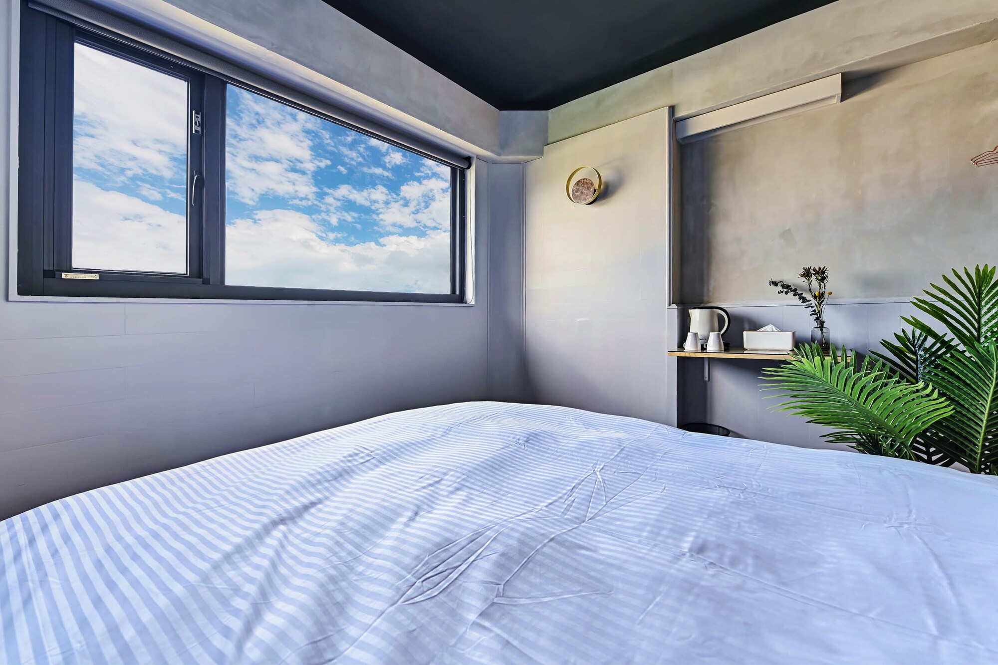 ROOM, DOUBLE BED, SEA VIEW