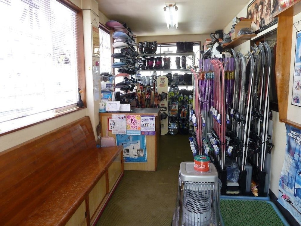 Ouji Pension Naeba 6/18