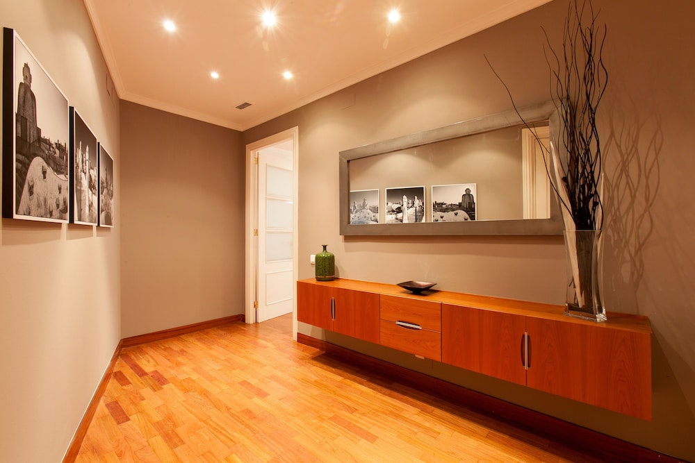 Serennia Apartments Ramblas-Pl.Catalunya 4/50
