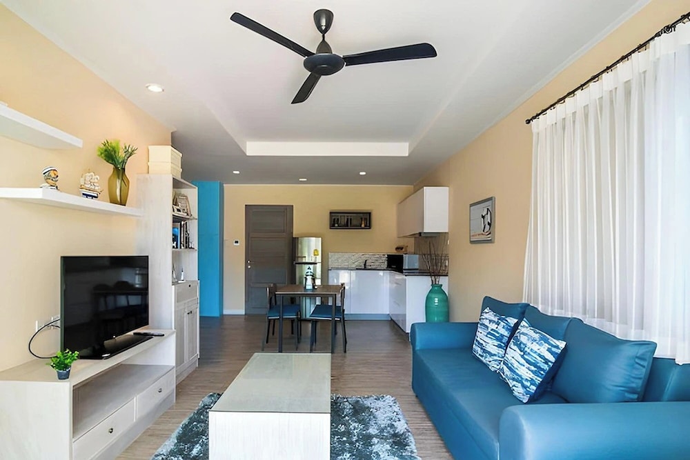 Surf and Sand Resort 35/57