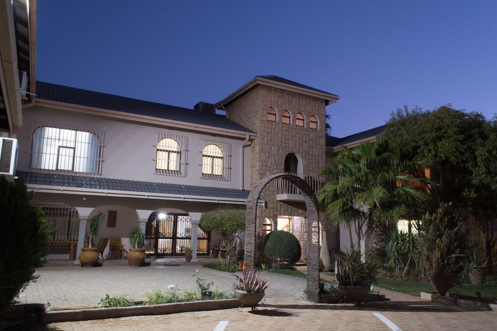 Tuscany Boutique Hotel 2/50