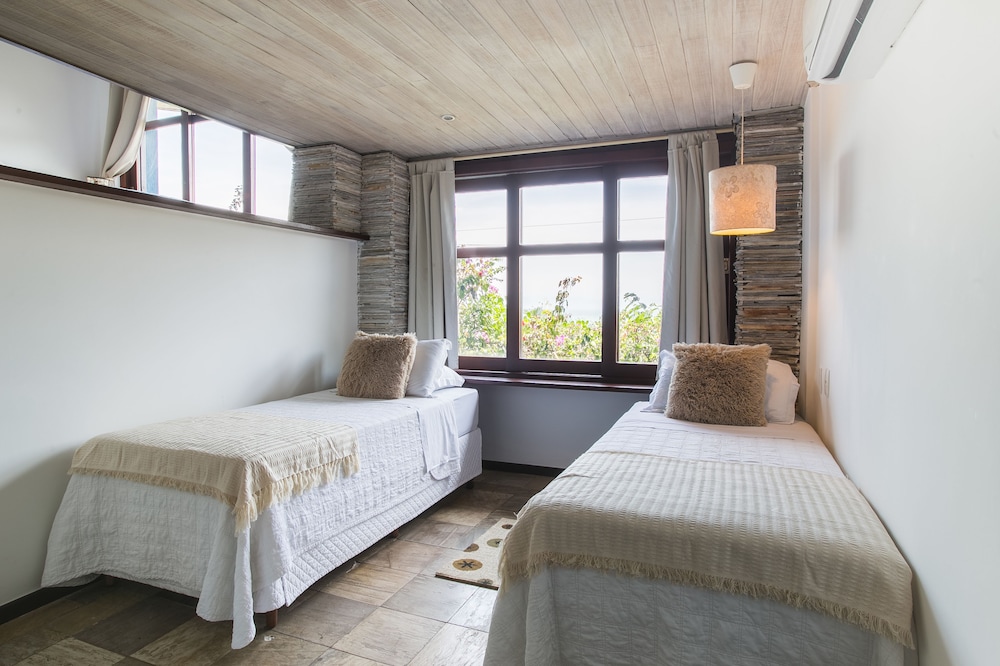 La Pedrera Small Hotel And Spa 40/77