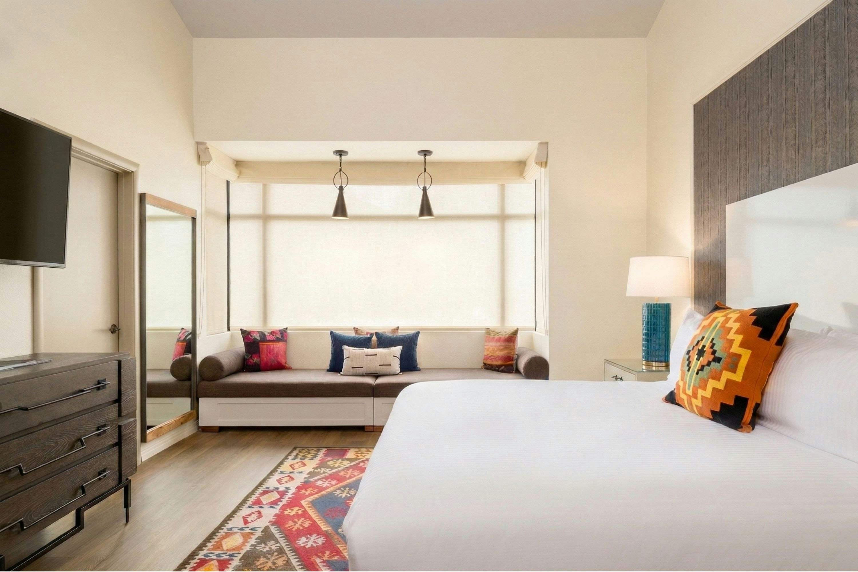 Haven, Spa, King Bed