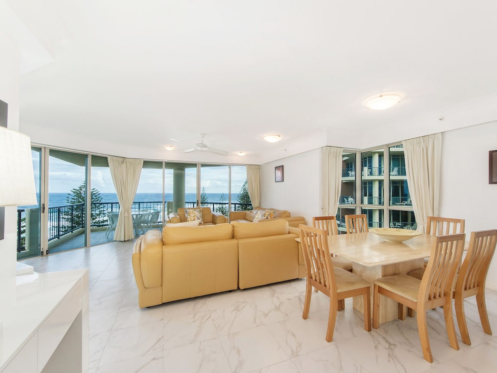 Oceana On Broadbeach 62/75