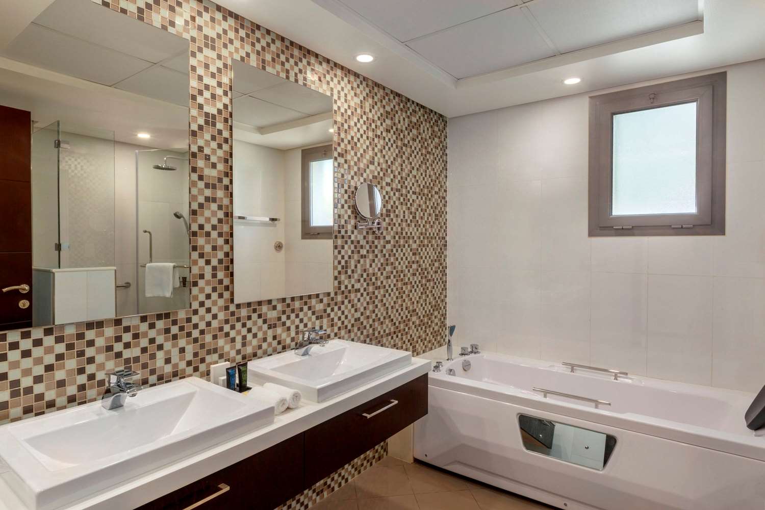 Ramada Hotel & Suites by Wyndham Amwaj Islands Manama 57/61