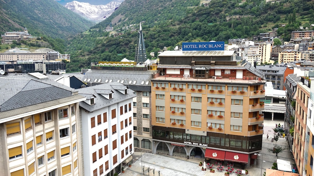 Roc Blanc Hotel & Spa 1/50