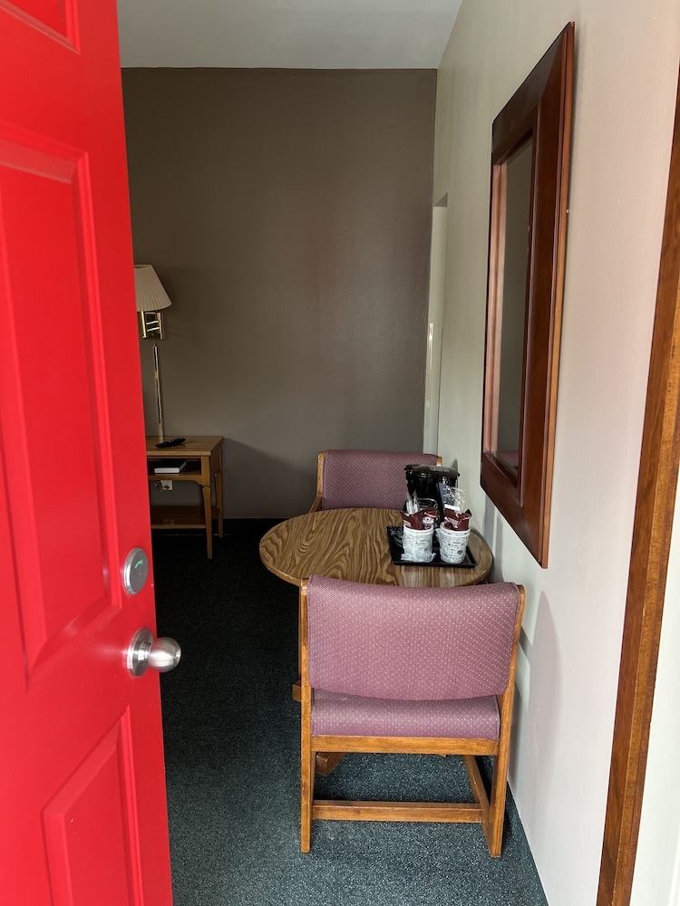 All Star Value Inn 11/74