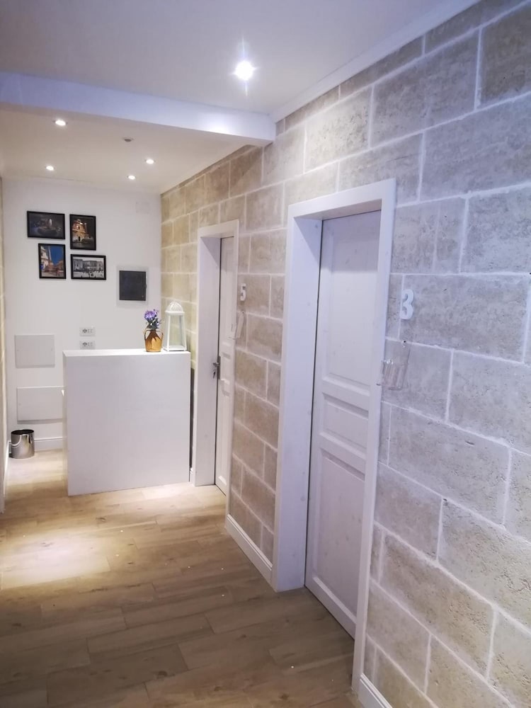 B&B Suites Via Del Mare 3/38