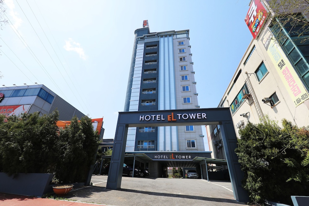 Tower Palace Tourist Hotel 4/50