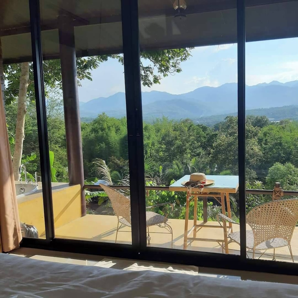 Chang Pai Hill - Adults Only 22/50