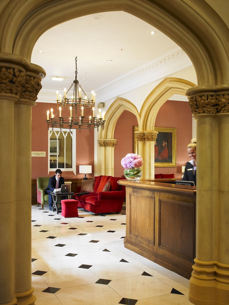Delta Hotels by Marriott Breadsall Priory Country Club 7/40