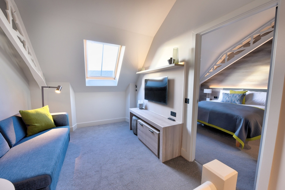 Staybridge Suites Dundee 50/76
