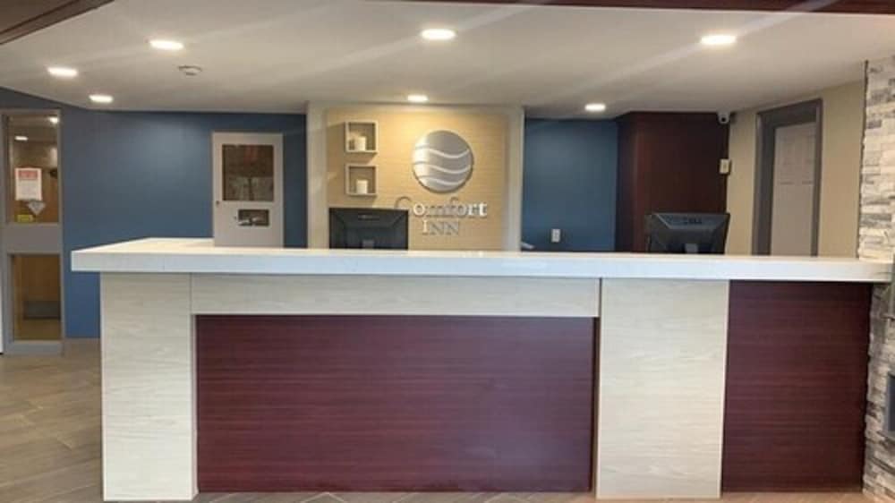 Comfort Inn Cornwall, ON 9/41
