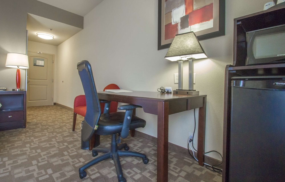 Hampton Inn Greenville, NC 67/81