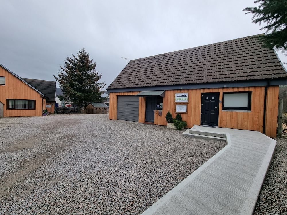 Carn Mhor Bed and Breakfast 42/50