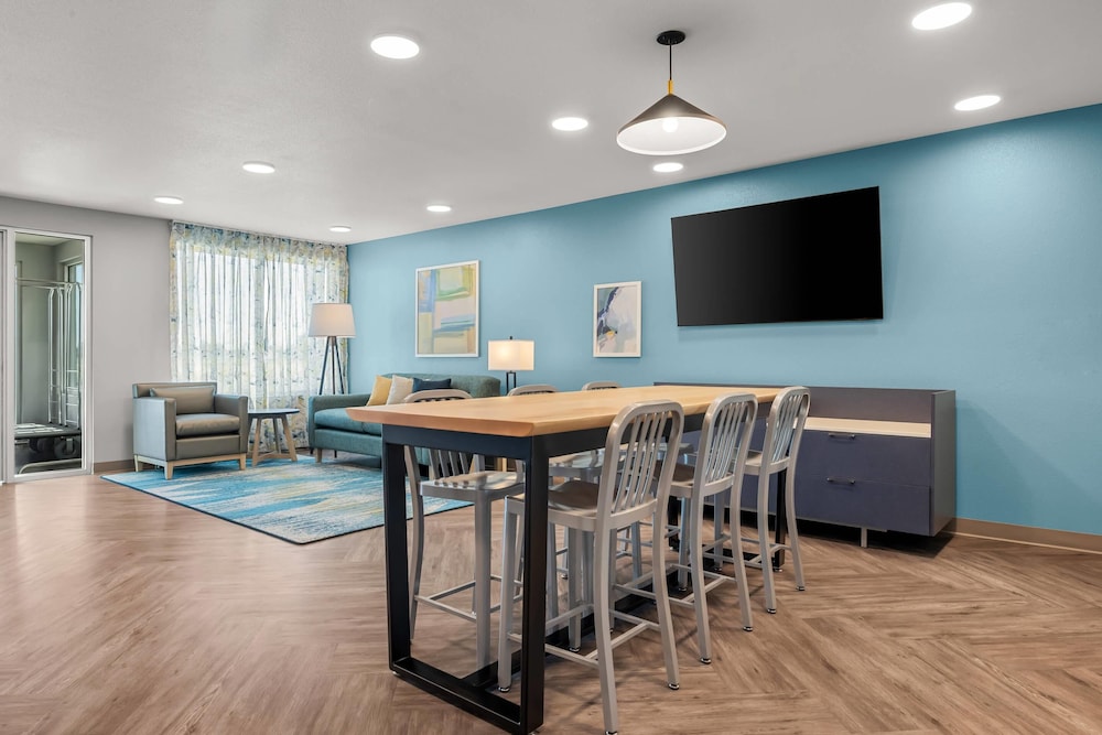 WoodSpring Suites Manteca - Stockon South 50/63
