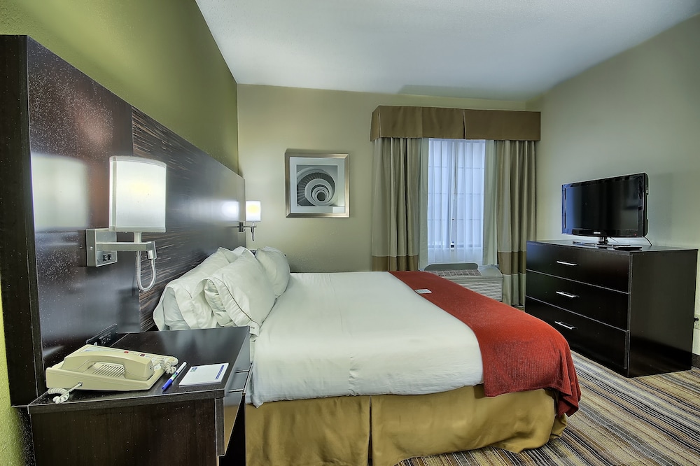 Holiday Inn Express & Suites Columbus SW-Grove City 10/38