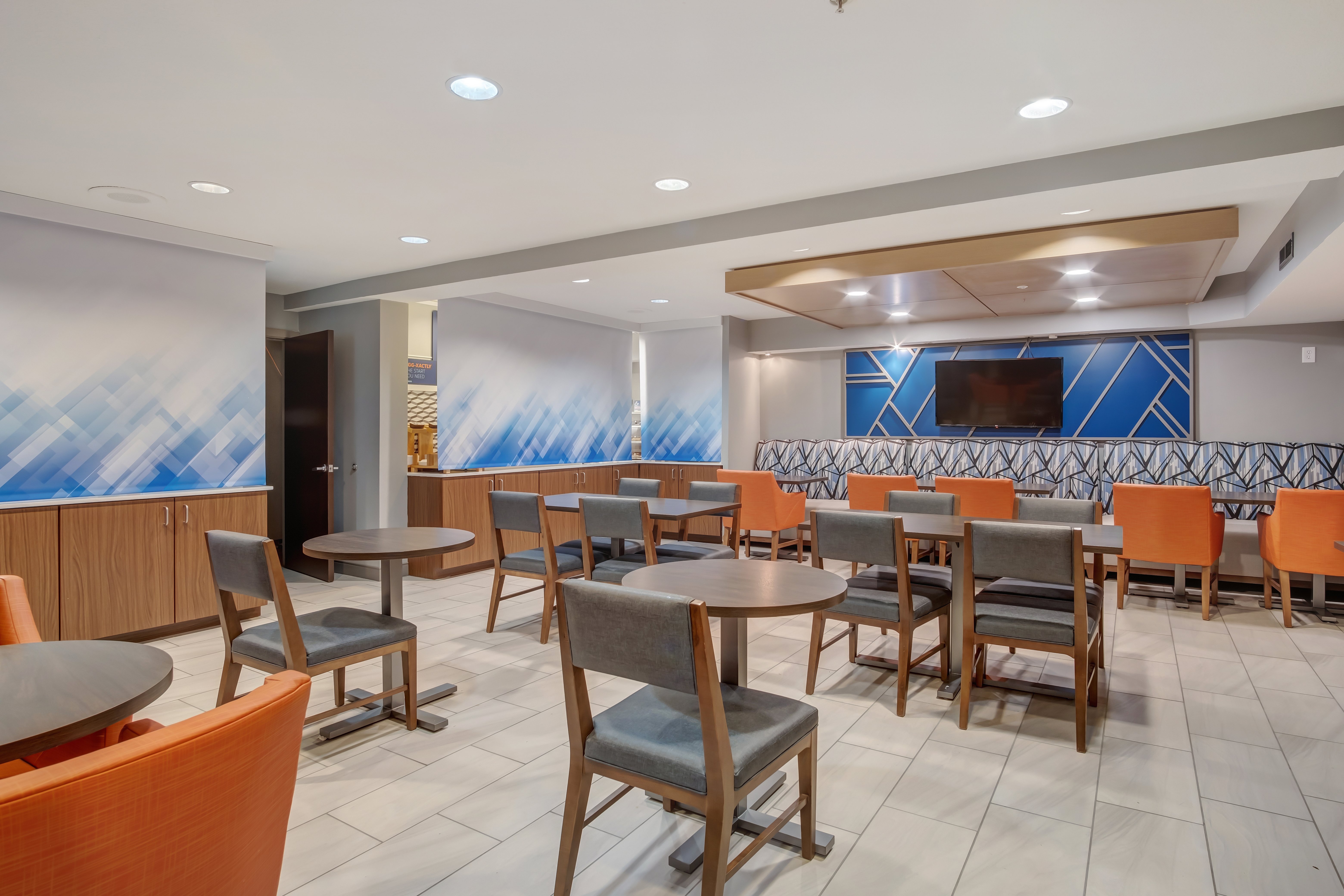 Holiday Inn Express Portland East - Troutdale 63/78