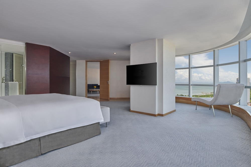 Crowne Plaza Zhuhai City Center 22/78