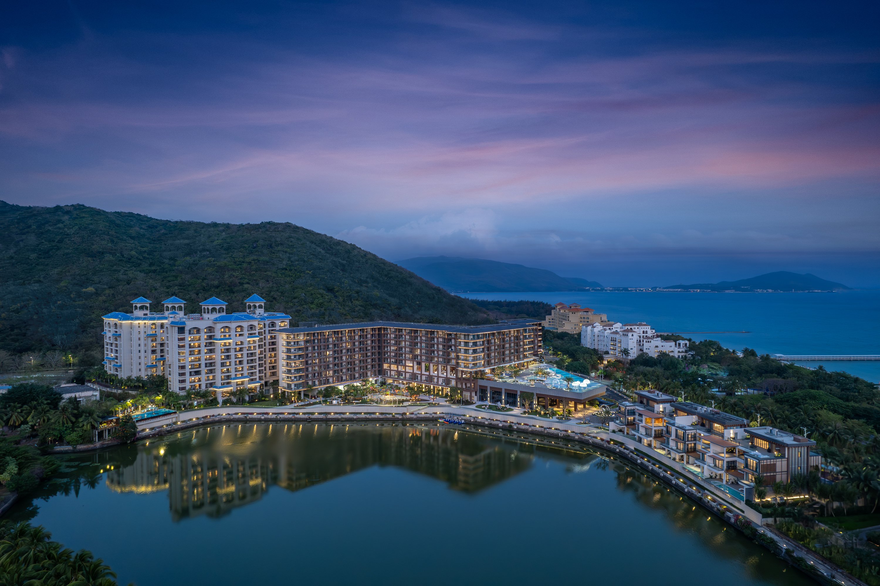 Hualuxe Sanya Yalong Bay Resort 57/59