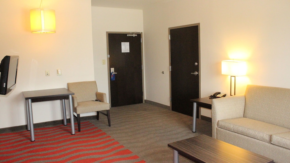Holiday Inn Express Hotel & Suites Rockingham 35/59