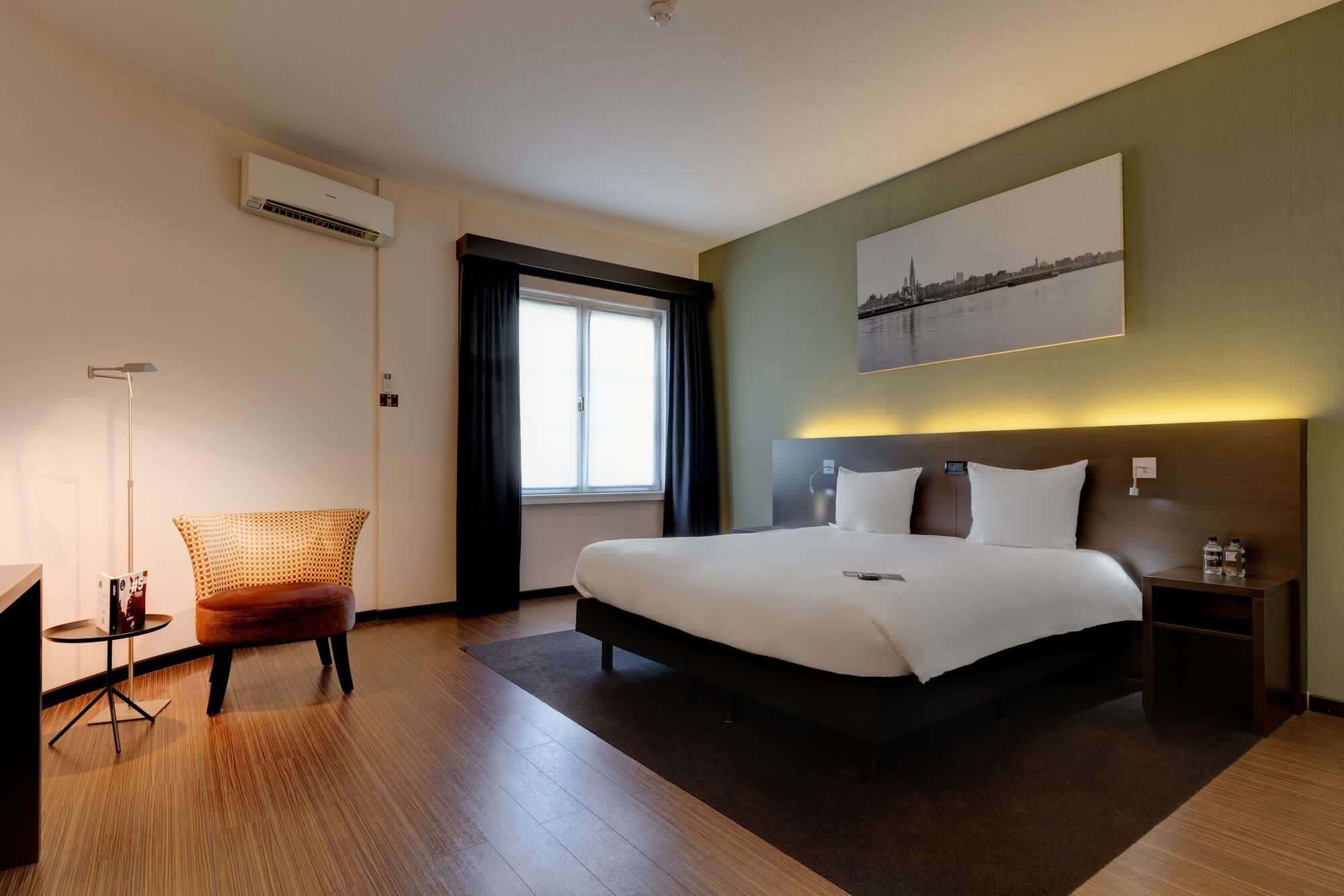 STANDARD, DOUBLE BED