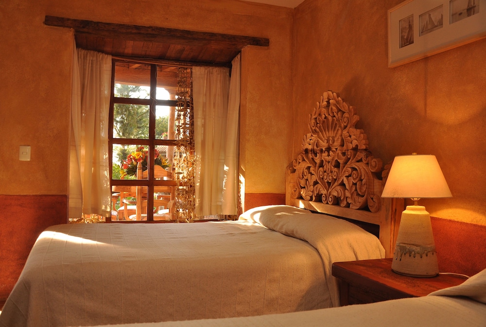 Eco Hotel Ixhi 41/74