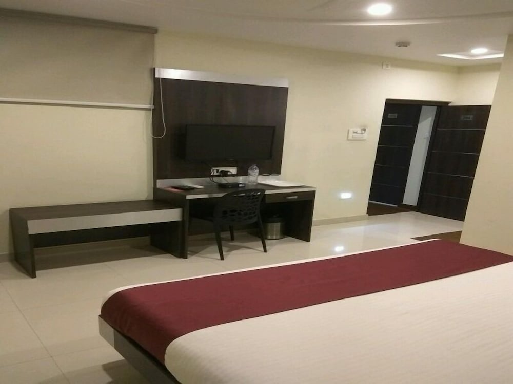 Hotel Olympia Inn 20/22