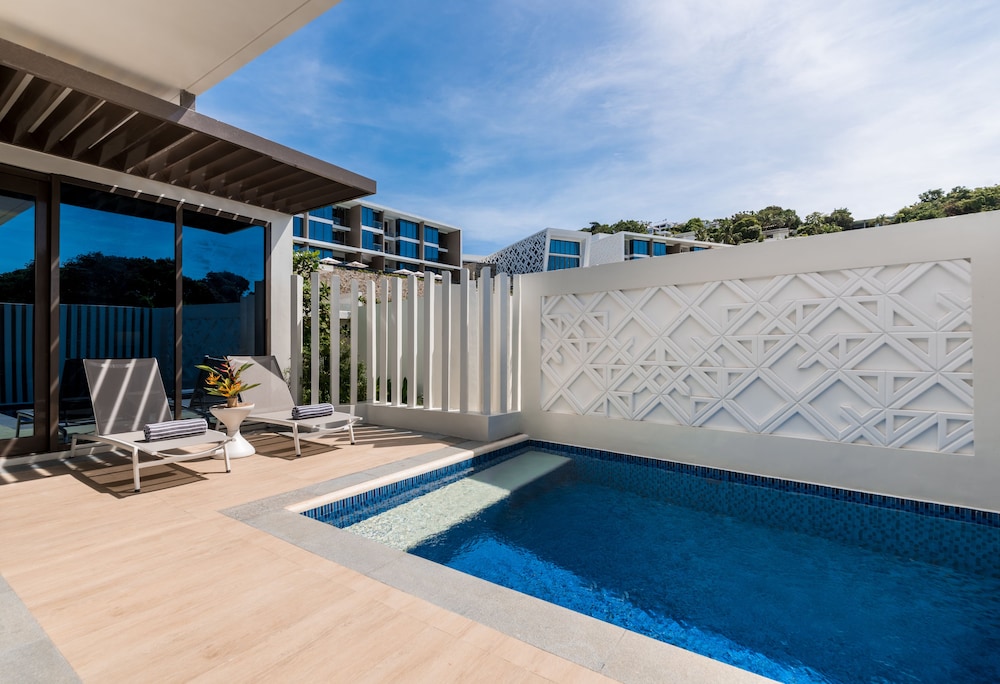 Crimson Resort & Spa Boracay 6/62