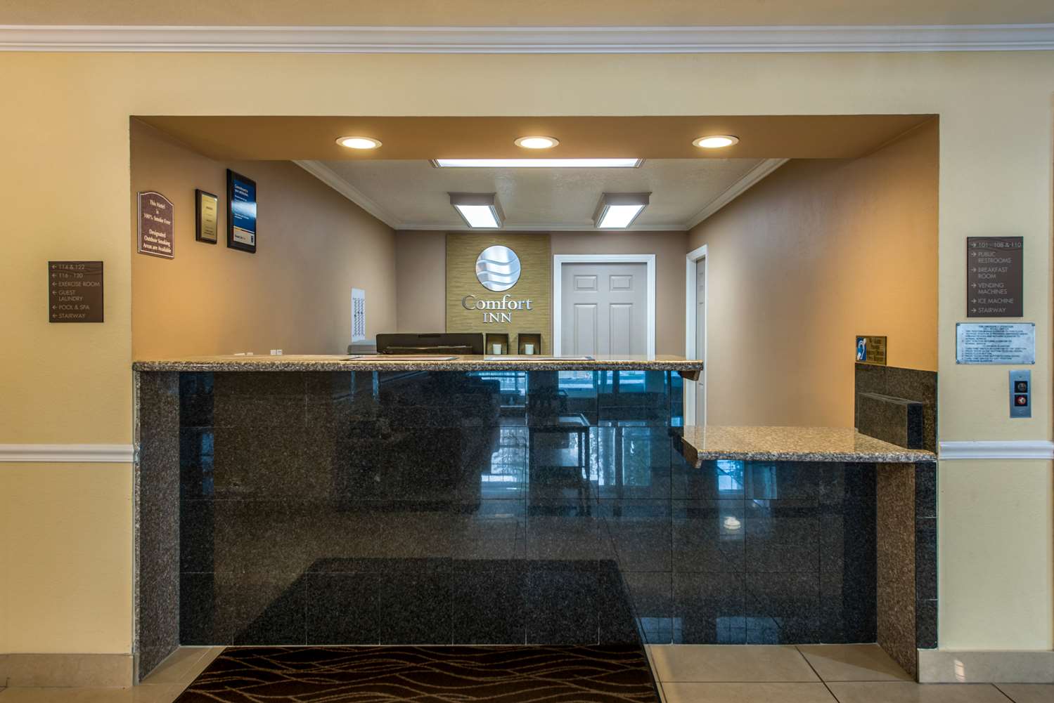 Comfort Inn Mount Shasta Area 3/11