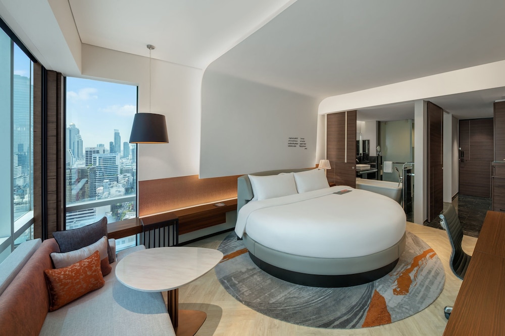 Wellness, Club, King Bed, Round Bed, High Floor